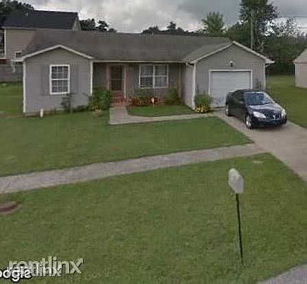 103 Academy Ln Radcliff KY 40160