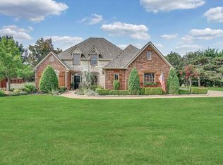3 NW Shelter Lake Dr, Lawton, OK 73505