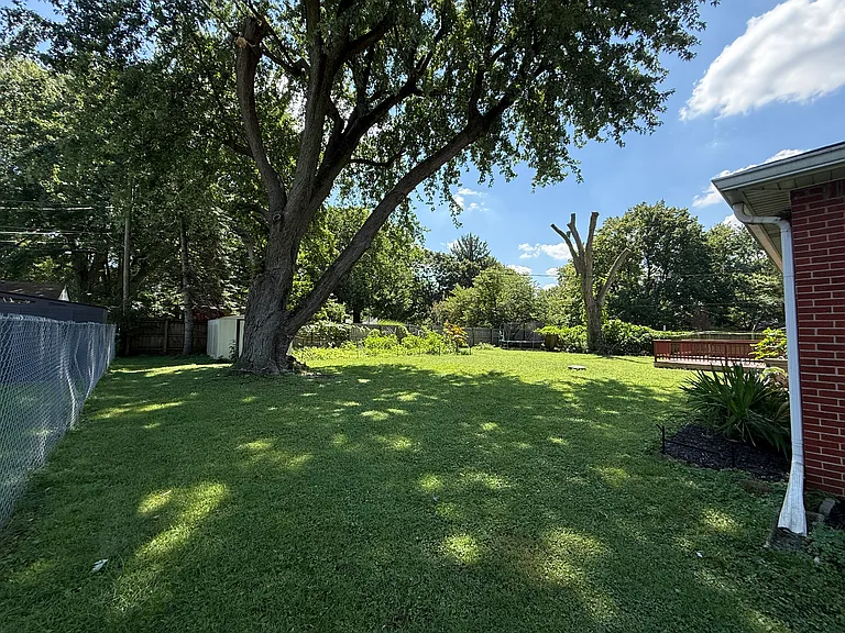 4691 Anita Dr — Photo 17
