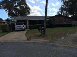 135 Greenridge Dr, Pensacola, FL 32534