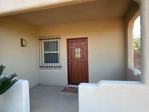3rd image of 3551 W Jameson Pl