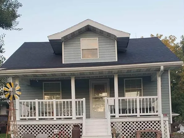 839 S 12th St, Centerville, IA 52544