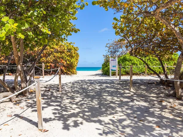 7860 Harding Ave APT 4B, Miami Beach, FL 33141