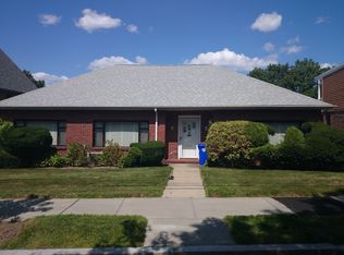 99 Jordan Rd, Brookline, MA 02446