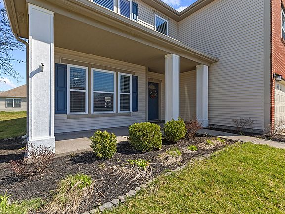 3rd image of 15478 Harmon Pl
