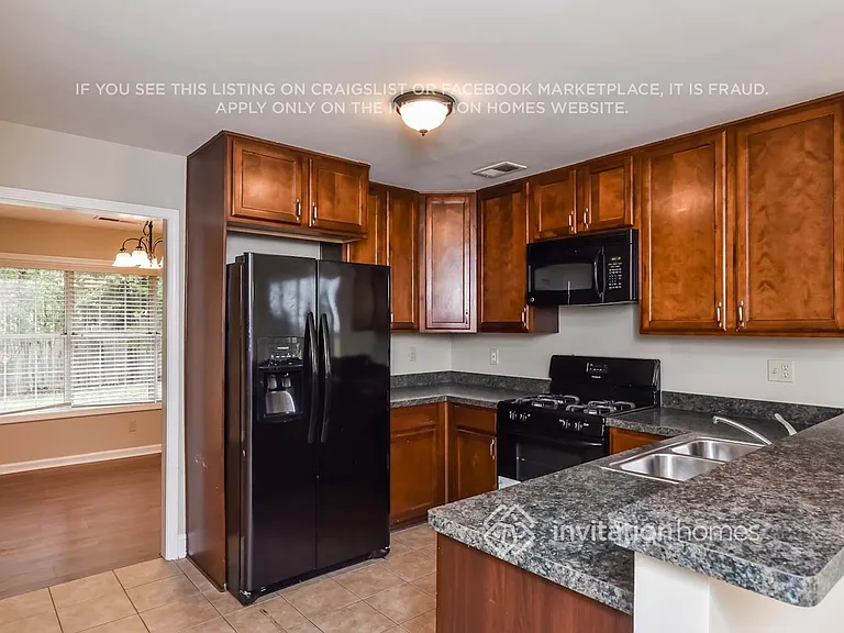 2271 Bankston Cir — Photo 11