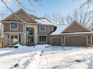 139 River Bluffs Ln NW, Rochester, MN 55901