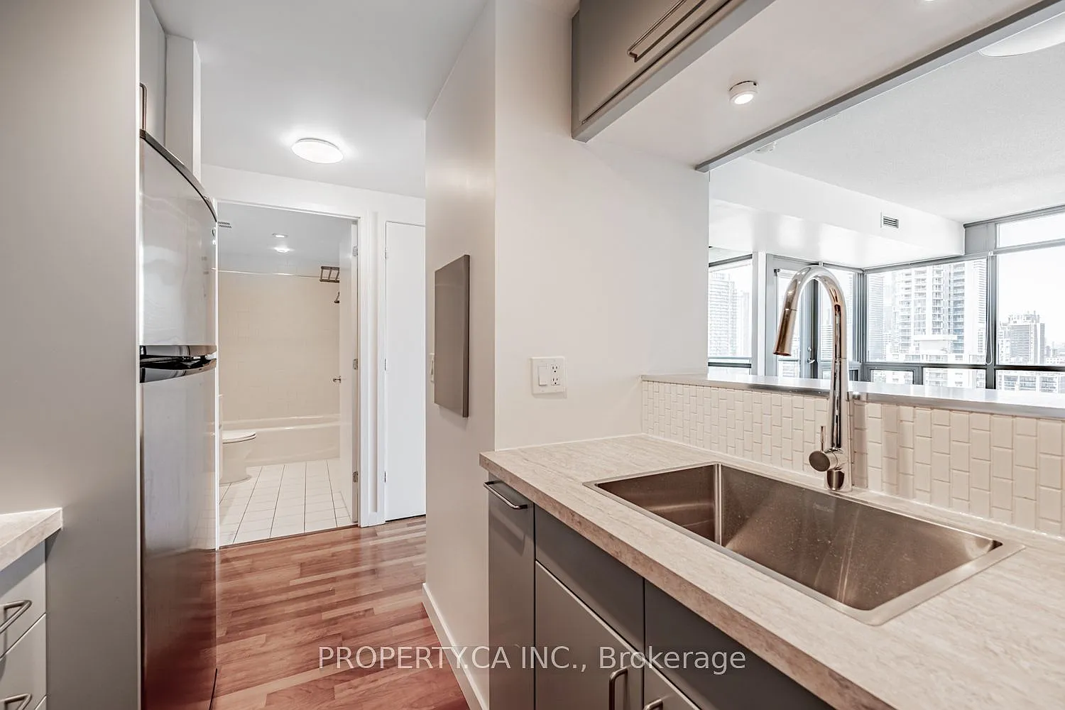 1 bed, $2,450 — Photo 4
