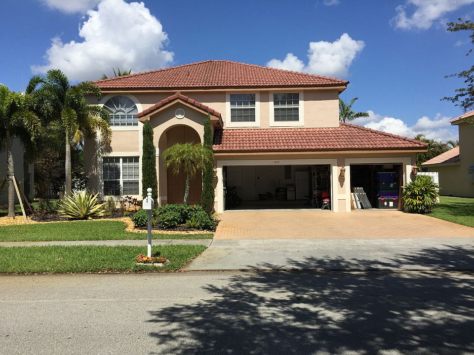 1st image of 1210 NW 179th Ave