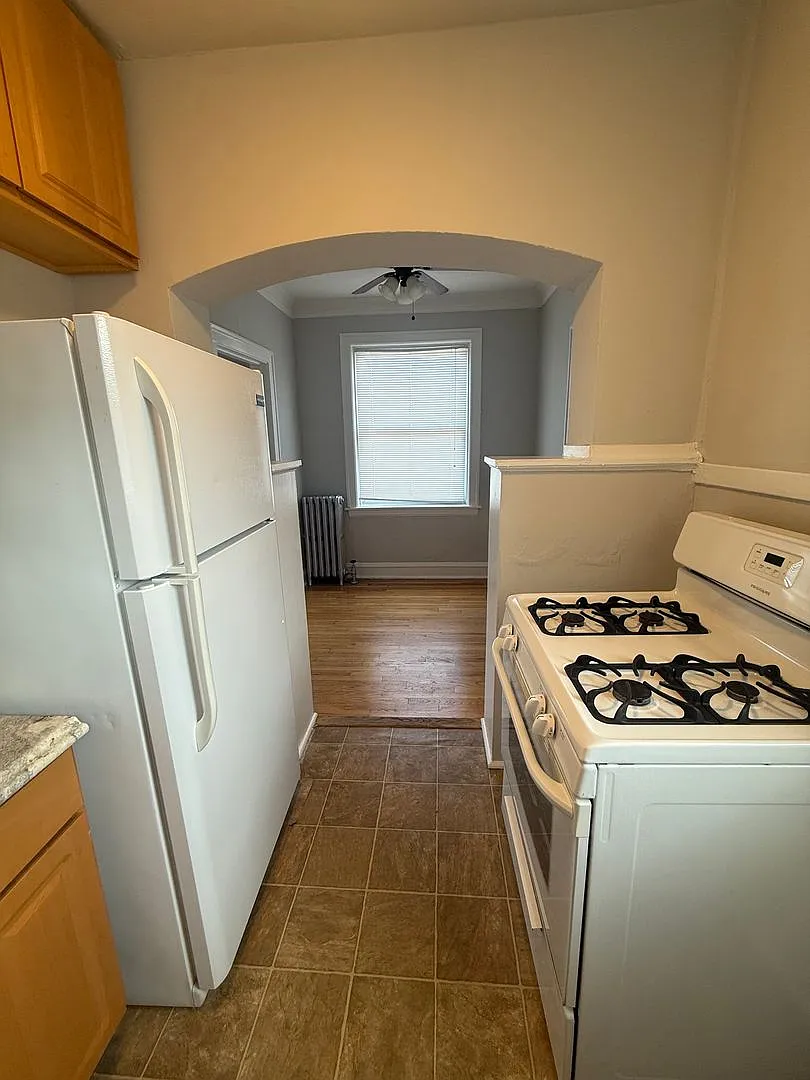 3249/3251 S Kenilworth Avenue — Photo 4