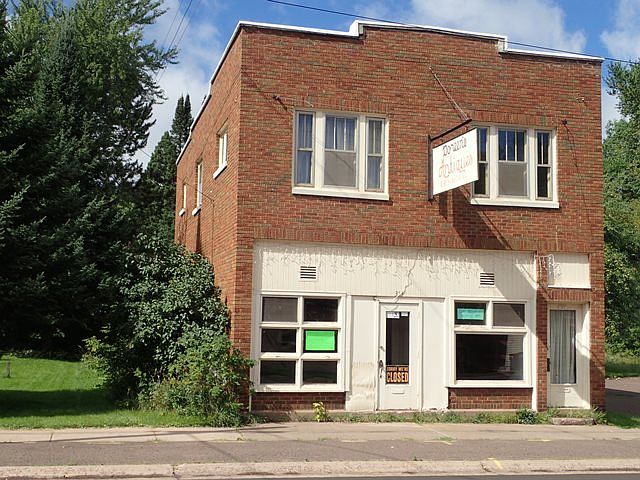 1st image of 313 N Lake St