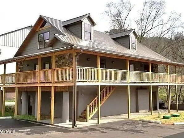 126 Rafter Rd, Tellico Plains, TN 37385