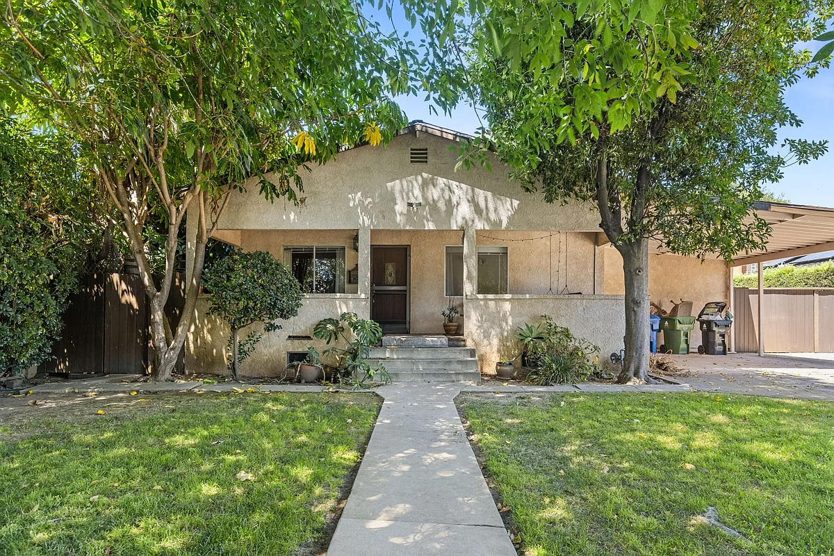 3 bed, 1700 sqft, $4,999 — Photo 1