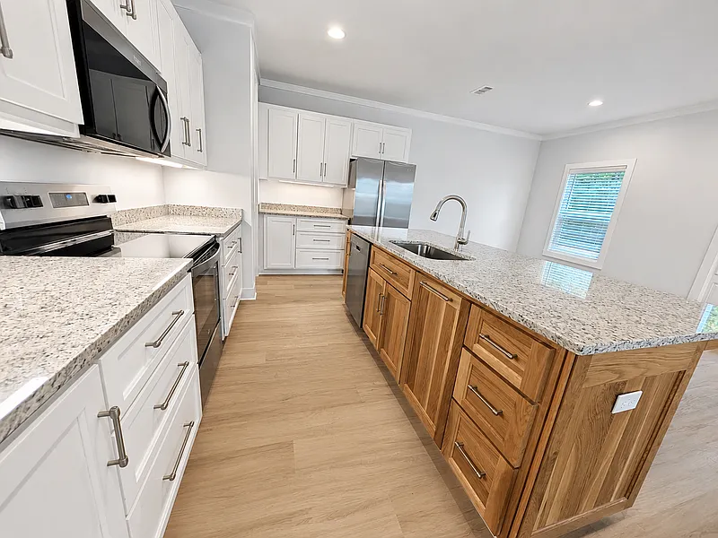 3 bed, 2.5 bath, 1850 sqft, $2,749 — Photo 2
