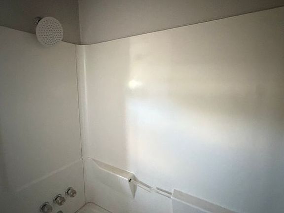 5th image of 20 Spring St APT 6