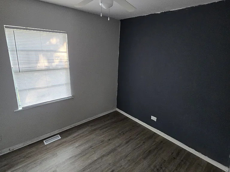 22221 Willow Tree Ave — Photo 15