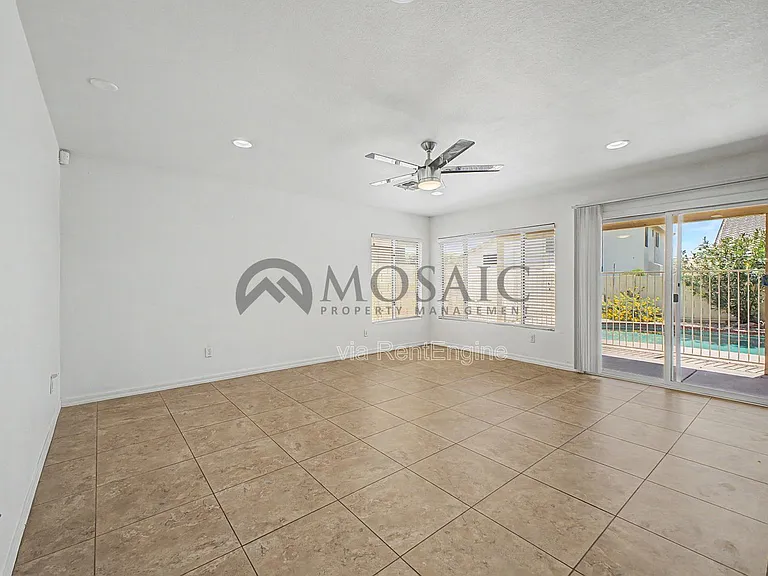 820 N Granada Dr — Photo 10