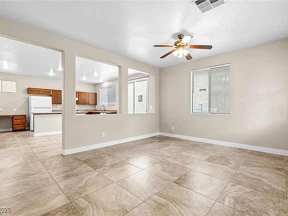 2nd image of 6743 Windingwood St