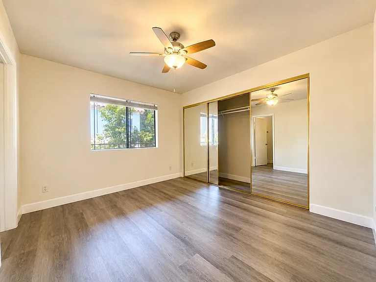 2101 Cedar Ave #A — Photo 12
