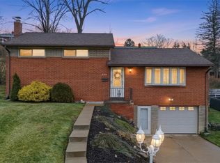 5301 Ranchview Dr, Pittsburgh, PA 15236