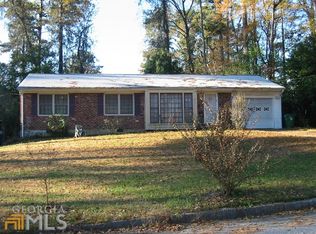 2571 Beverly Hills Dr, Atlanta, GA