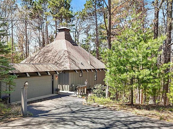4th image of 2837 Holiday Pines Rd