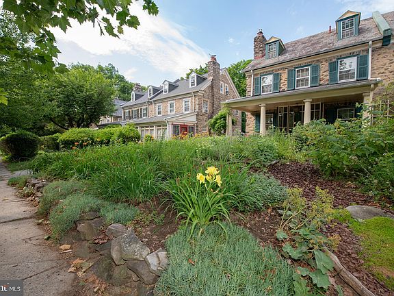 3rd image of 7208 Lincoln Dr