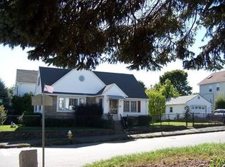 88 Upsala St, Worcester, MA 01610