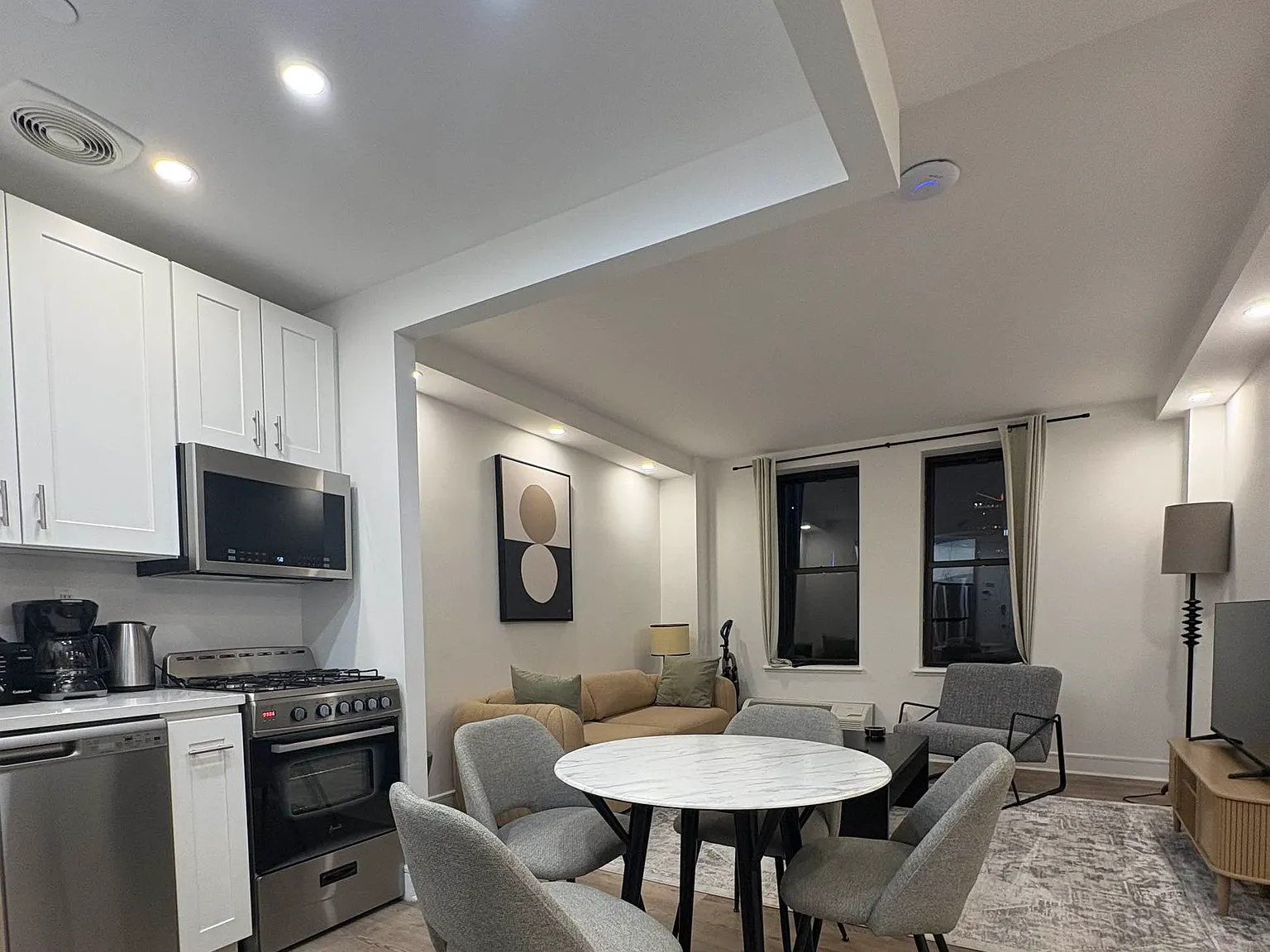 45 West 81st Street — Photo 2