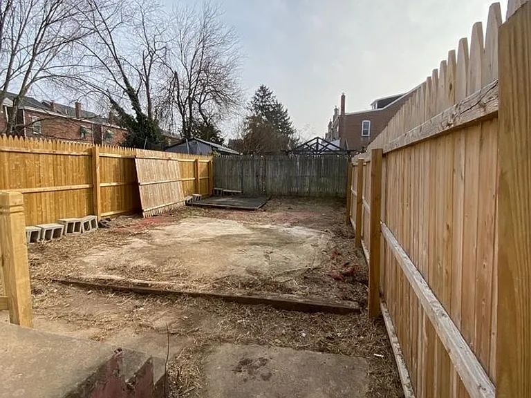 101 Liberty St — Photo 2