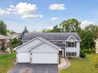 2326 Mathias Rd, Shakopee, MN 55379