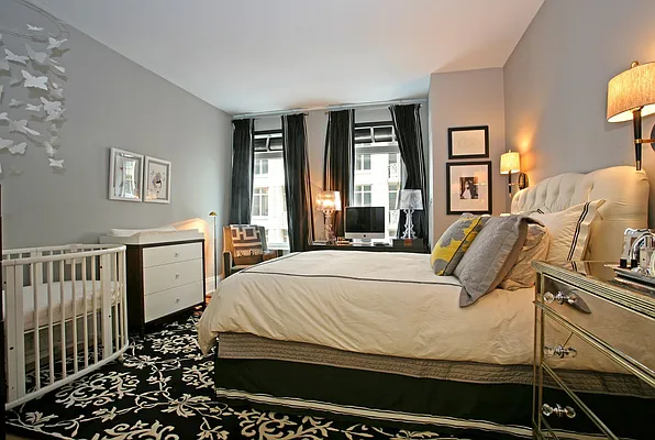 Sold by Corcoran | media 19