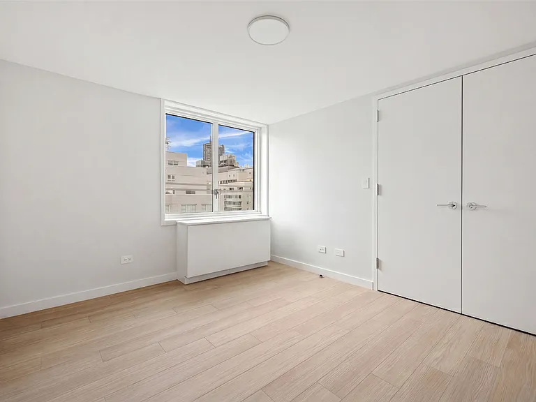 165 E 66th St #19A — Photo 13