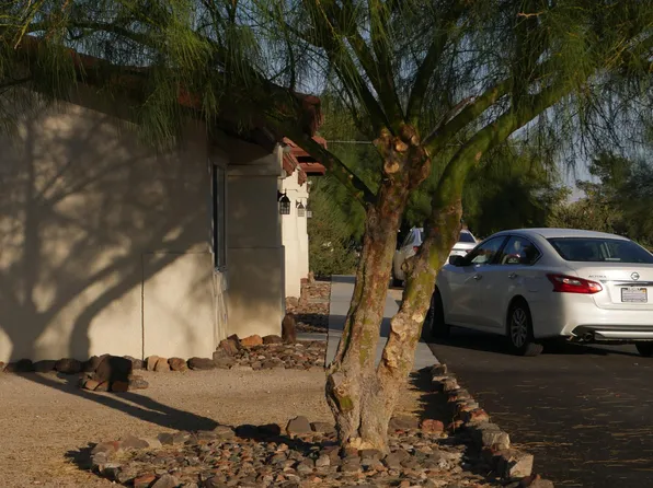 6671 Ocotillo Ave APT B, Twentynine Palms, CA 92277