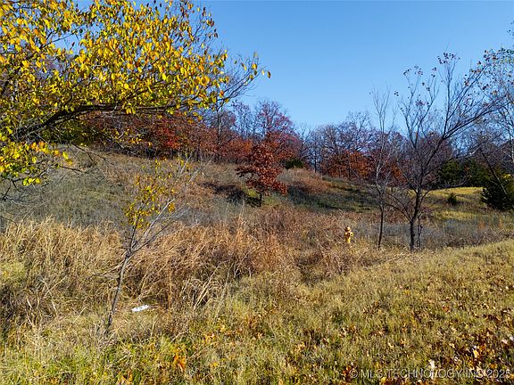 3rd image of E Old North Rd