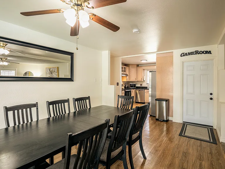 6495 N Angus St — Photo 16