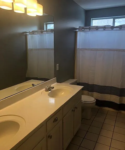 Springcrest Dr — Photo 8