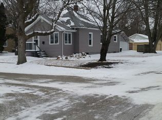 545 Dundee Ave, Waterloo, IA 50701