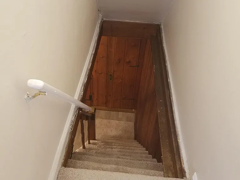 1378 Westbury Dr — Photo 21