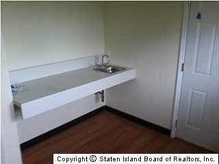 4th image of 457 Alter Ave