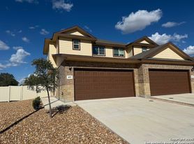 405 Emma Dr, New Braunfels, TX
