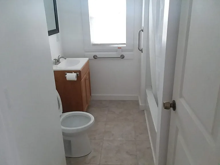 196 Willard St #1 — Photo 4