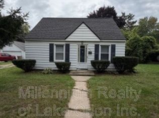 760 3rd Ave, Pontiac, MI 48340
