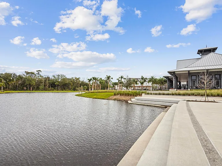 2116 Celebration Blvd — Photo 42