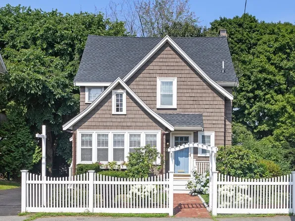 23 Budleigh Ave, Beverly, MA 01915