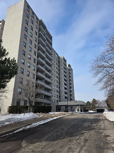 355 Rathburn Rd E Photo 1