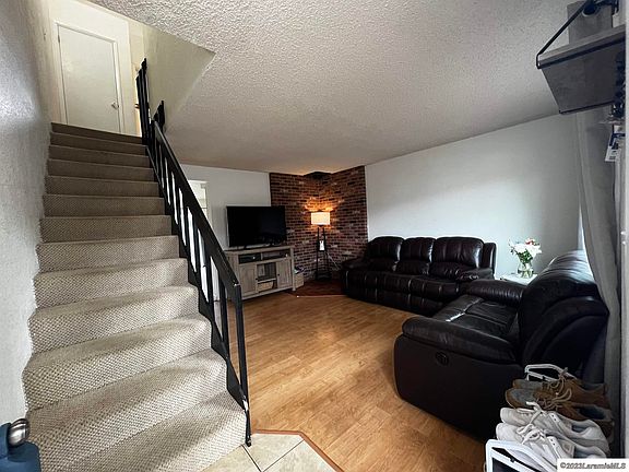 2nd image of 1275 N 18th St