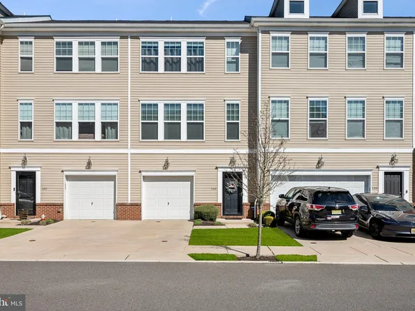 140 Creekside Way, Burlington Township, NJ 08016
