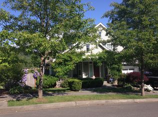 8806 137th Ave SE, Newcastle, WA 98059