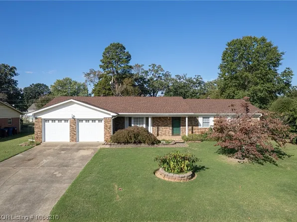 1305 N 58th Ter, Fort Smith, AR 72904
